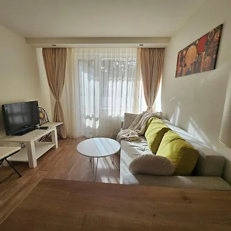 Sunlit Forest Apartamento Borovets